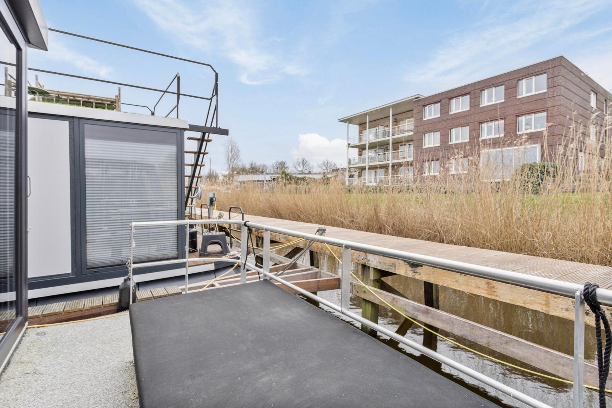 Luxurious Waterloft Near Beach And Centre By Weltevreden Experience Zeewolde Bagian luar foto