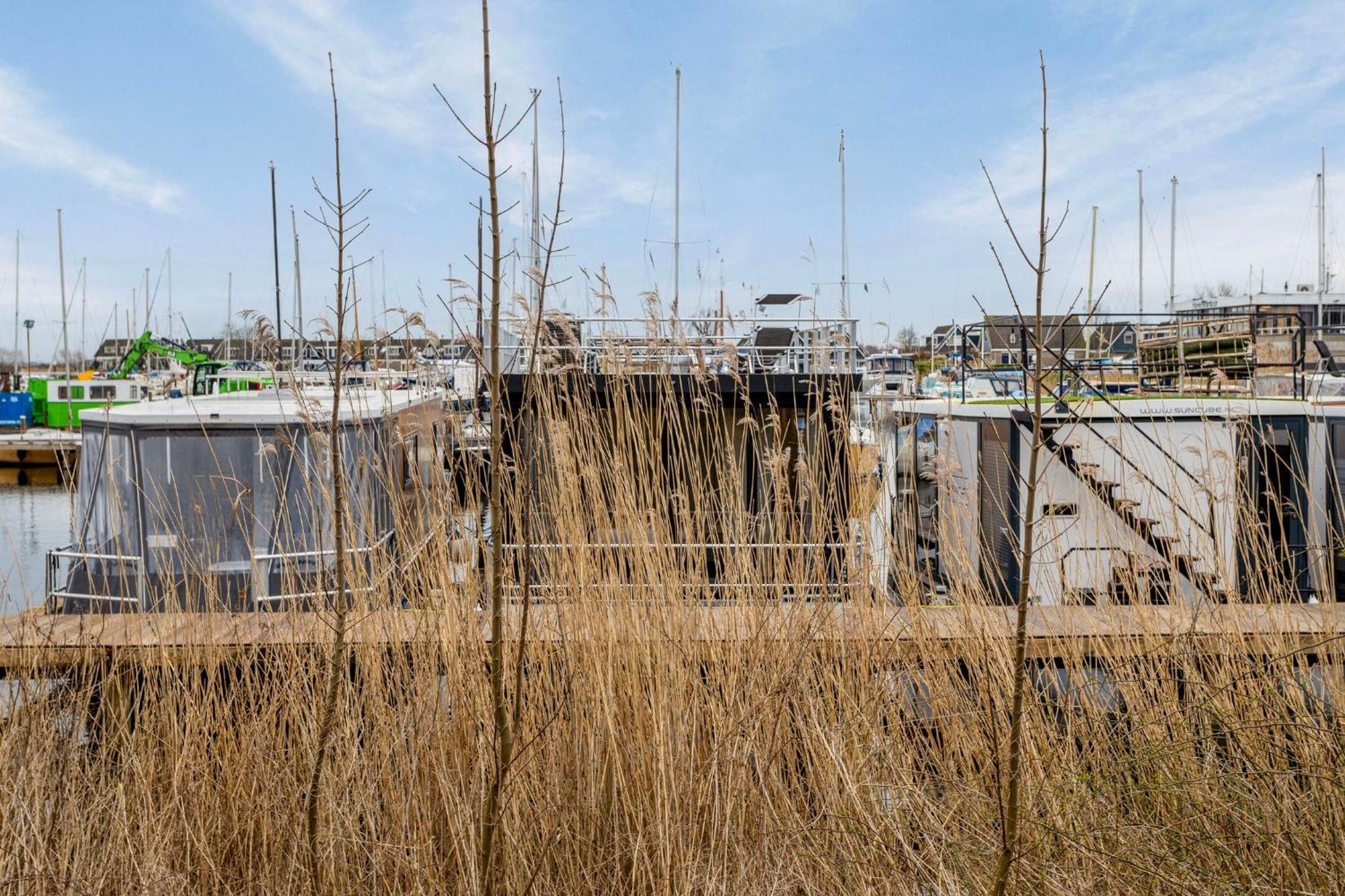 Luxurious Waterloft Near Beach And Centre By Weltevreden Experience Zeewolde Bagian luar foto