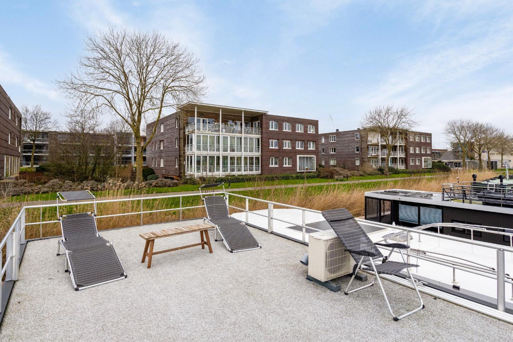 Luxurious Waterloft Near Beach And Centre By Weltevreden Experience Zeewolde Bagian luar foto