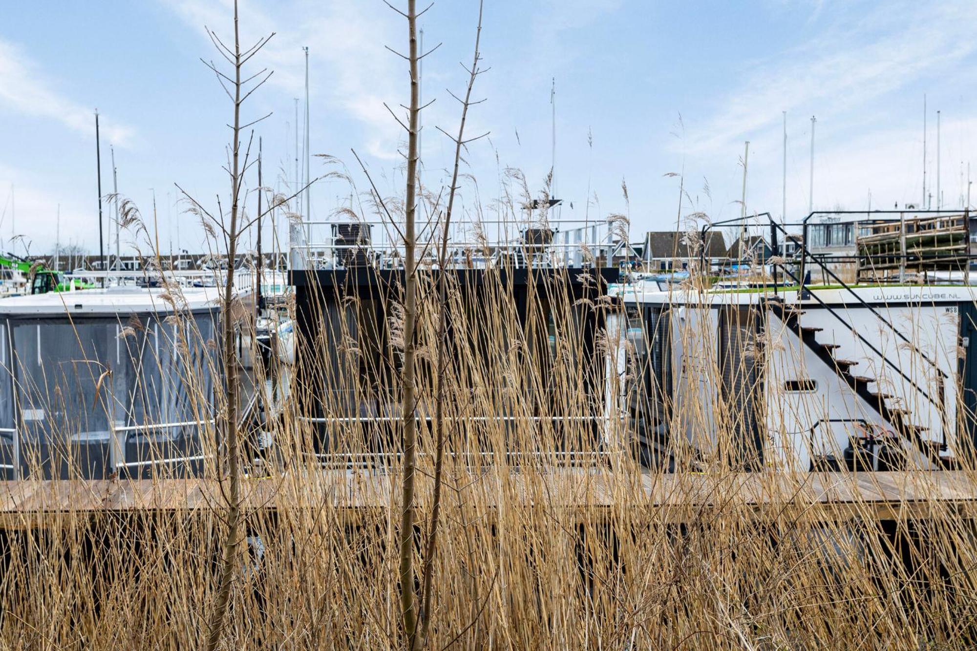 Luxurious Waterloft Near Beach And Centre By Weltevreden Experience Zeewolde Bagian luar foto
